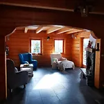 Sarni Szlak Quarto em Acomodações Particulares *